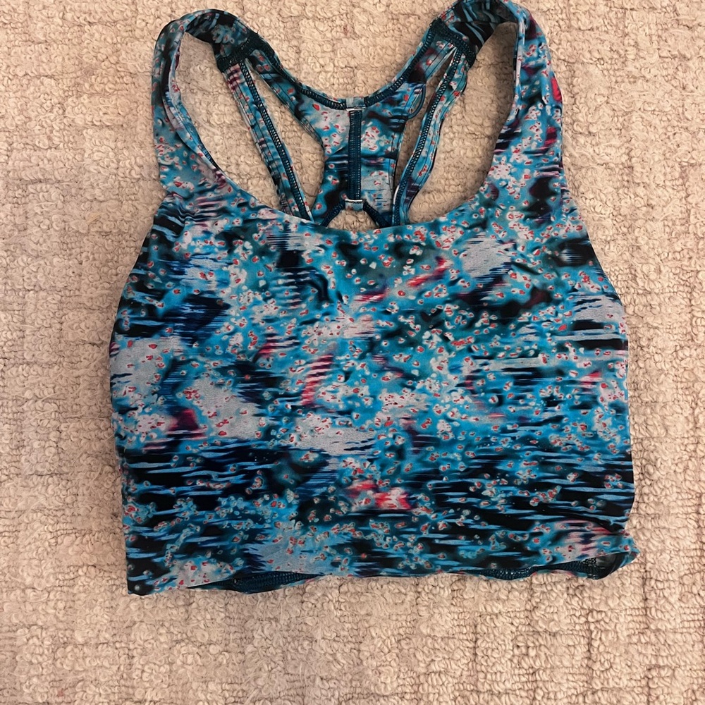 Lululemon cropped sports bra